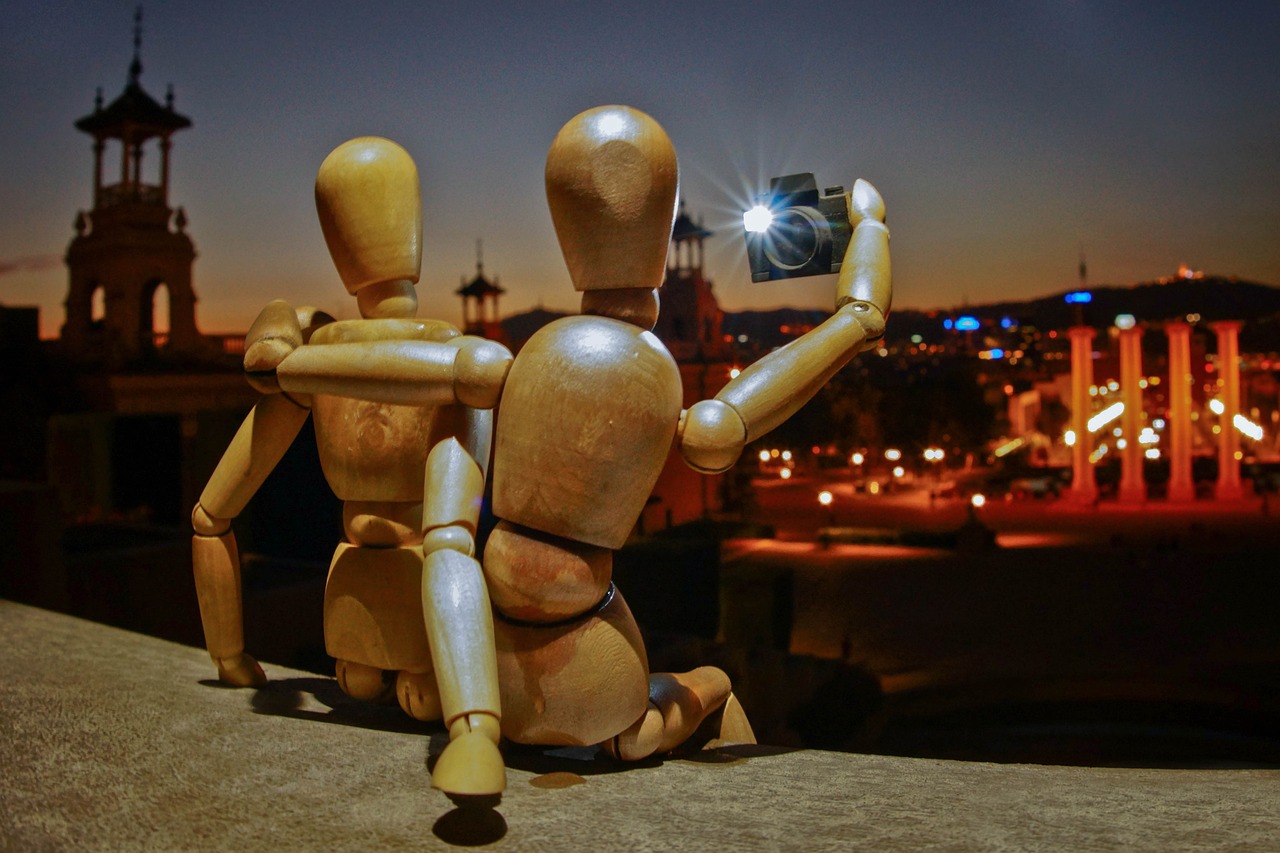 Read more about the article Fra forsigtigt klik til fælles festminde med selfie cam